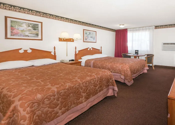 Super 8 By Wyndham Hotel
